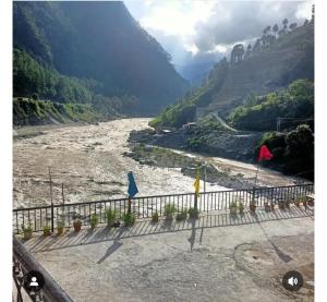 Hotel Mount Inn Badrinath