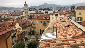 Nice Chateau Duplex Menica vue sur le vieux Nice