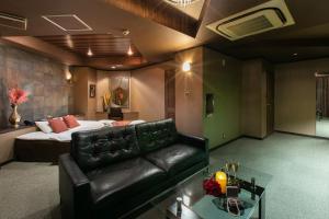 HOTEL ZOOM - Couples Hotel