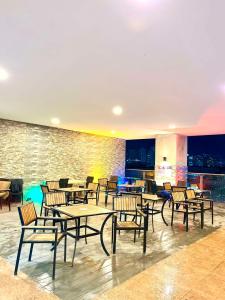 SUNVIDA TOWER, across SM City Cebu