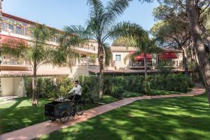 Deluxe Bungalow mit Gartenblick