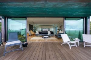 The Roost Residence l Private Properties