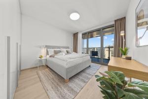 30th floor - City view from the heart of Bratislava EUROVEA