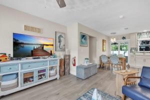 Seaduction AMI A condo