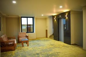 Hotel Manal Suites
