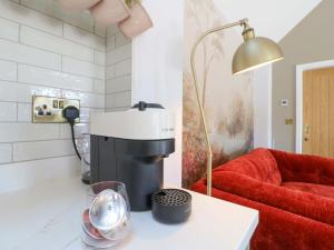 The Canalside Cottage