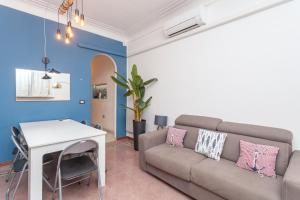 Modern Historic Home - by OpenRoma