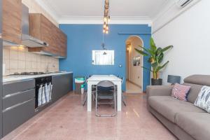 Modern Historic Home - by OpenRoma