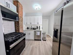 Newly Renovated Charming Apt! 30 Mins to Manhattan