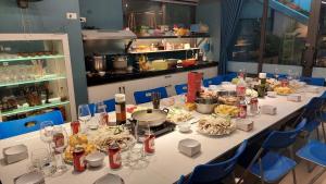 The Honey House Sóc Sơn