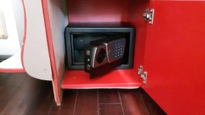 Botel La Vecchia (LY1992)