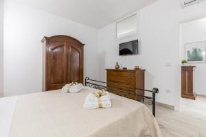 Dimora Aurea by BarbarHouse