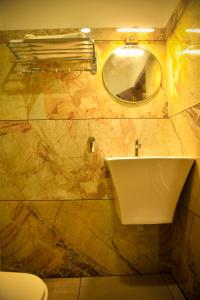 Hotel Manal Suites
