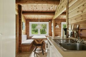 Log Cabin Near Vesterstrand On Anholt