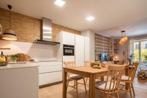 Pantai - 2 bedroom in Almagro