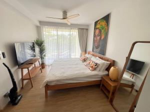 Lux apartment 100 sqm in Laguna