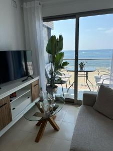 Apartment Los Locos with sea view