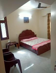 Well built bungalow guest house