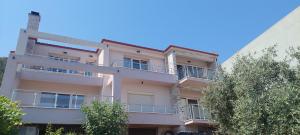 Onelia - 4hvězdičkové hotely ve městě Skala Potamias