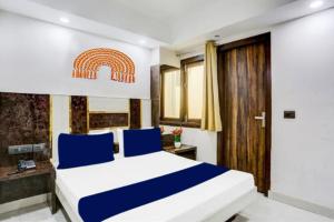 Hotel Swastik place 2 min Walk From New Delhi Railway Station