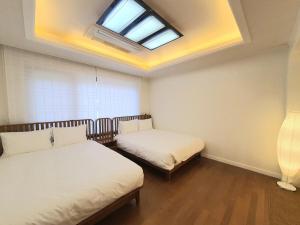 Joongjeon #Hanok # Seoul # Hongdae