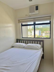 The MIDPOINT Residences 2 bedroom for couple or family condo near Ayala Center Cebu and SM City Cebu