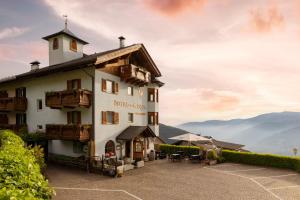 Hotel Tirol- Natural Idyll