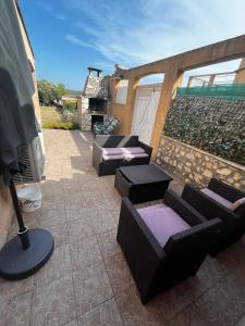 Maisons de vacances Jolie maison avec piscine : photos des chambres