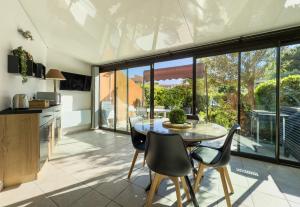 Le Splendide, tout équipé, pied dans leau