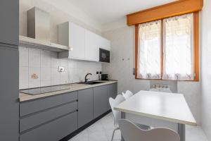 Bologna Modern Apartment by Wonderful Italy