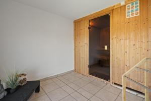 Ferienwohnung Seehus - Modernes Ferienhaus mit Sauna, Seezugang und Bootsanlegeplatz