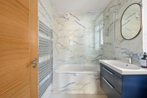 Stylish London Flat I Free parking