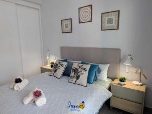 Alfredsi Luxury Poolside Retreat Apt Duly11