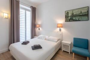 #28 1 BDR Flat AC Balcony Hper Central 10mins to Beach & old town