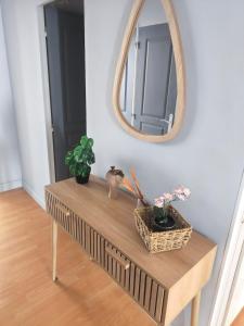 F2-3 Rénové Moderne Spacieux Lumineux Centre-ville