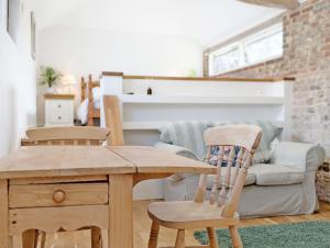 Studio Cottage - Rogate