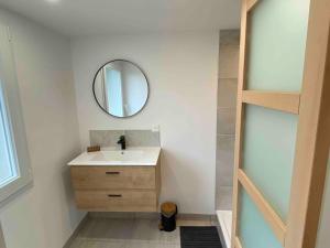 Maisons de vacances Tiny house proche de la Plage : photos des chambres