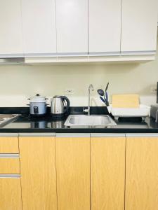 45 Neutral Style Studio for 3