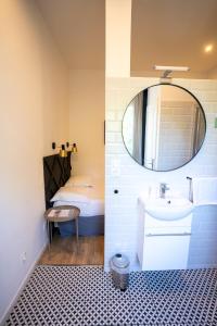Hotels Hotel d'Angleterre, Salon-de-Provence : photos des chambres
