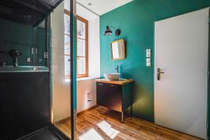 Maisons de vacances Promo 20 pourcent - Grand ecran - piscine - baby foot - ideal famille ou amis : photos des chambres