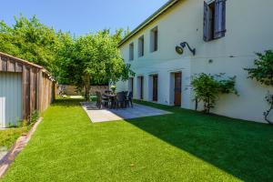 Maisons de vacances Promo 20 pourcent - Grand ecran - piscine - baby foot - ideal famille ou amis : photos des chambres