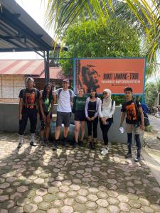 Bukitlawangtour and Accomodation