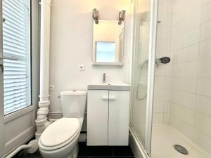 New 702 Suite Piscine - Cosy Apartment Paris Center