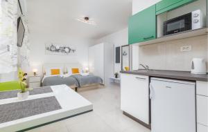 Beautiful Apartment In Pula With Wifi