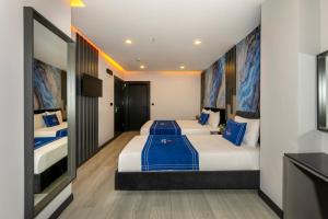 The Great Airport Hotel & Restaurant