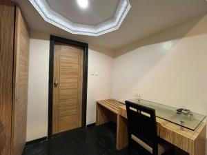 Hotel Sahar Garden Near Mumbai International Airport