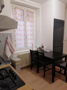 Appartements Appartement en centre ville : photos des chambres