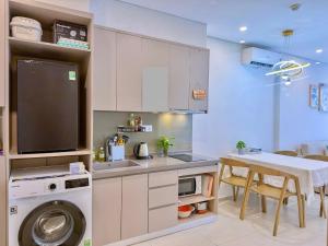 Gạos Homestay - The Song