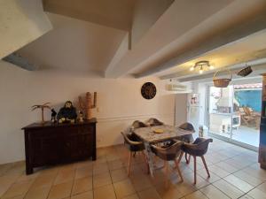 Maisons de vacances La Tomette : photos des chambres