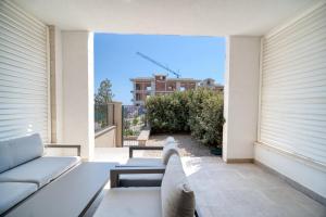 Lustica Bay Centrale by 2BHome